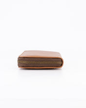 Load image into Gallery viewer, The Camps Bay Purse | Brown Leather and Green Canvas
