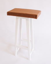 Load image into Gallery viewer, Khumba Leather Bar Stool (75m)
